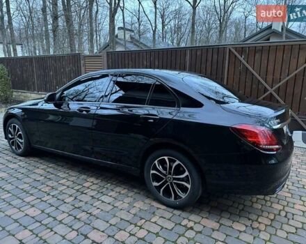 Чорний Мерседес Ц-Клас, об'ємом двигуна 1.6 л та пробігом 19 тис. км за 32000 $, фото 1 на Automoto.ua