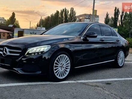 Мерседес Ц-Класс 2019 в Николаеве на Automoto.ua Черный Мерседес Ц-Класс, объемом двигателя 1.99 л и пробегом 120 тыс. км за 30900 $, фото 1 на Automoto.ua