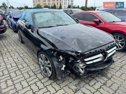 Чорний Мерседес Ц-Клас, об'ємом двигуна 2 л та пробігом 80 тис. км за 15300 $, фото 1 на Automoto.ua