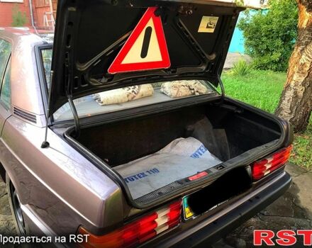 Фиолетовый Мерседес Ц-Класс, объемом двигателя 1.8 л и пробегом 190 тыс. км за 5000 $, фото 7 на Automoto.ua