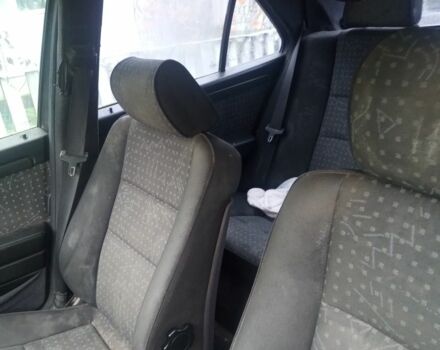 Фіолетовий Мерседес Ц-Клас, об'ємом двигуна 1.8 л та пробігом 555 тис. км за 800 $, фото 15 на Automoto.ua