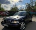 Фіолетовий Мерседес Ц-Клас, об'ємом двигуна 2.8 л та пробігом 300 тис. км за 2650 $, фото 1 на Automoto.ua