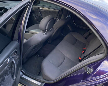 Фіолетовий Мерседес Ц-Клас, об'ємом двигуна 2.15 л та пробігом 213 тис. км за 5100 $, фото 7 на Automoto.ua