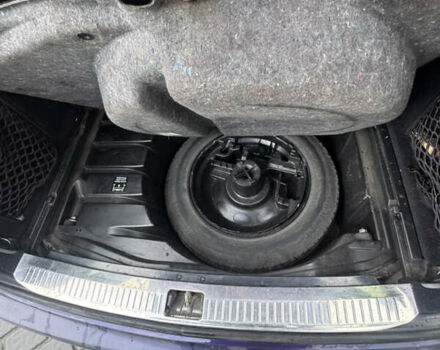 Фиолетовый Мерседес Ц-Класс, объемом двигателя 2.7 л и пробегом 320 тыс. км за 4600 $, фото 24 на Automoto.ua