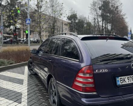 Фиолетовый Мерседес Ц-Класс, объемом двигателя 2.7 л и пробегом 290 тыс. км за 4600 $, фото 10 на Automoto.ua