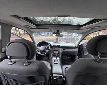 Фиолетовый Мерседес Ц-Класс, объемом двигателя 2.7 л и пробегом 290 тыс. км за 4600 $, фото 19 на Automoto.ua