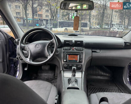 Фиолетовый Мерседес Ц-Класс, объемом двигателя 2.7 л и пробегом 320 тыс. км за 4600 $, фото 20 на Automoto.ua