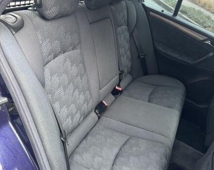 Фиолетовый Мерседес Ц-Класс, объемом двигателя 2.7 л и пробегом 290 тыс. км за 4600 $, фото 22 на Automoto.ua