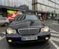 Фиолетовый Мерседес Ц-Класс, объемом двигателя 2.7 л и пробегом 290 тыс. км за 4600 $, фото 3 на Automoto.ua