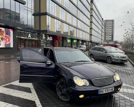 Фиолетовый Мерседес Ц-Класс, объемом двигателя 2.7 л и пробегом 290 тыс. км за 4600 $, фото 2 на Automoto.ua