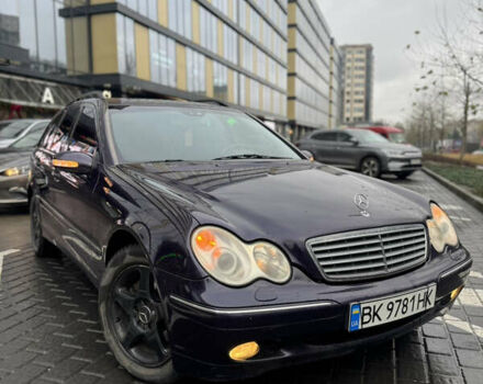 Фиолетовый Мерседес Ц-Класс, объемом двигателя 2.7 л и пробегом 320 тыс. км за 4600 $, фото 1 на Automoto.ua