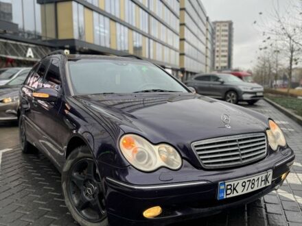 Фиолетовый Мерседес Ц-Класс, объемом двигателя 2.7 л и пробегом 290 тыс. км за 4600 $, фото 1 на Automoto.ua