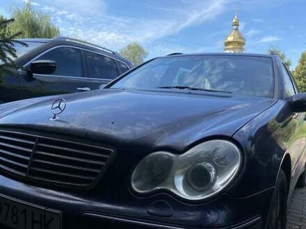 Фиолетовый Мерседес Ц-Класс, объемом двигателя 2.69 л и пробегом 360 тыс. км за 4500 $, фото 1 на Automoto.ua