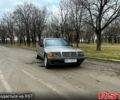 Коричневий Мерседес Ц-Клас, об'ємом двигуна 20 л та пробігом 425 тис. км за 1850 $, фото 1 на Automoto.ua