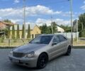 Коричневий Мерседес Ц-Клас, об'ємом двигуна 2.1 л та пробігом 300 тис. км за 3500 $, фото 2 на Automoto.ua