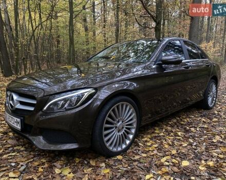 Коричневый Мерседес Ц-Класс, объемом двигателя 2.2 л и пробегом 180 тыс. км за 27300 $, фото 65 на Automoto.ua