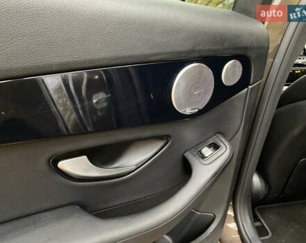 Коричневый Мерседес Ц-Класс, объемом двигателя 2.2 л и пробегом 180 тыс. км за 27300 $, фото 45 на Automoto.ua