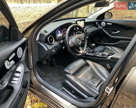 Коричневый Мерседес Ц-Класс, объемом двигателя 2.2 л и пробегом 180 тыс. км за 27300 $, фото 38 на Automoto.ua