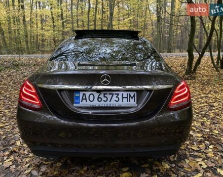 Коричневый Мерседес Ц-Класс, объемом двигателя 2.2 л и пробегом 180 тыс. км за 27300 $, фото 27 на Automoto.ua