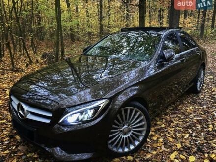 Мерседес Ц-Класс 2017 в Иршава на Automoto.ua Коричневый Мерседес Ц-Класс, объемом двигателя 2.2 л и пробегом 180 тыс. км за 27300 $, фото 1 на Automoto.ua