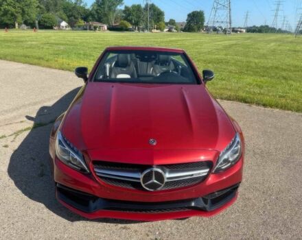 Красный Мерседес Ц-Класс, объемом двигателя 4 л и пробегом 40 тыс. км за 11000 $, фото 1 на Automoto.ua