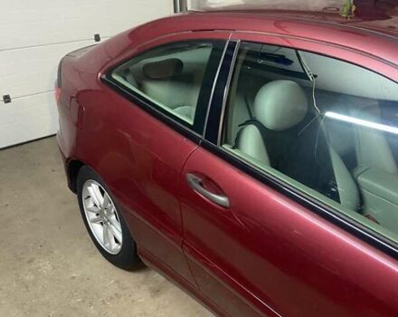 Красный Мерседес Ц-Класс, объемом двигателя 2.15 л и пробегом 240 тыс. км за 4200 $, фото 7 на Automoto.ua