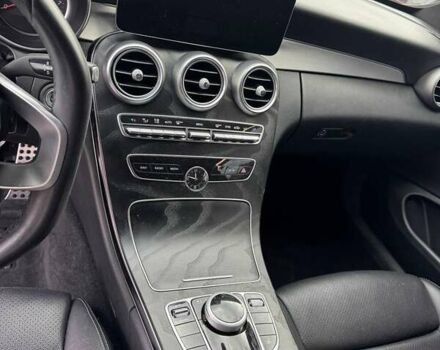 Красный Мерседес Ц-Класс, объемом двигателя 1.99 л и пробегом 93 тыс. км за 23000 $, фото 9 на Automoto.ua