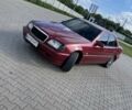Красный Мерседес Ц-Класс, объемом двигателя 2.8 л и пробегом 200 тыс. км за 5500 $, фото 1 на Automoto.ua