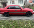 Червоний Мерседес Ц-Клас, об'ємом двигуна 1.8 л та пробігом 50 тис. км за 1550 $, фото 5 на Automoto.ua