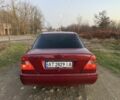 Червоний Мерседес Ц-Клас, об'ємом двигуна 2 л та пробігом 370 тис. км за 2600 $, фото 5 на Automoto.ua