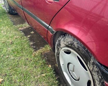 Червоний Мерседес Ц-Клас, об'ємом двигуна 2 л та пробігом 340 тис. км за 3000 $, фото 9 на Automoto.ua