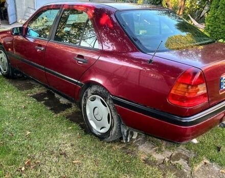 Червоний Мерседес Ц-Клас, об'ємом двигуна 2 л та пробігом 340 тис. км за 3000 $, фото 10 на Automoto.ua