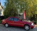 Красный Мерседес Ц-Класс, объемом двигателя 1.8 л и пробегом 188 тыс. км за 6500 $, фото 11 на Automoto.ua