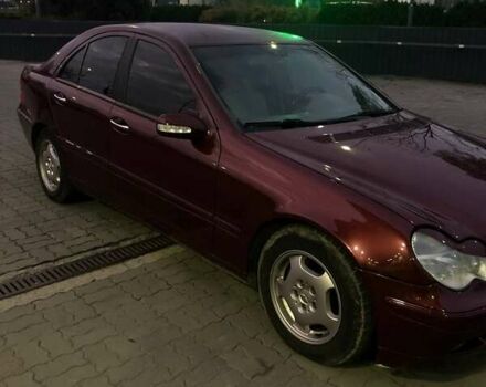 Мерседес Ц-Клас 2000 у Івано-Франківську на Automoto.ua Червоний Мерседес Ц-Клас, об'ємом двигуна 2 л та пробігом 291 тис. км за 4200 $, фото 6 на Automoto.ua