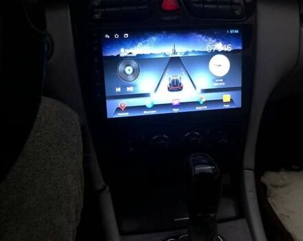 Мерседес Ц-Клас 2000 у Івано-Франківську на Automoto.ua Червоний Мерседес Ц-Клас, об'ємом двигуна 2 л та пробігом 291 тис. км за 4200 $, фото 9 на Automoto.ua
