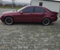 Красный Мерседес Ц-Класс, объемом двигателя 2 л и пробегом 376 тыс. км за 3900 $, фото 7 на Automoto.ua