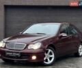 Червоний Мерседес Ц-Клас, об'ємом двигуна 1.8 л та пробігом 293 тис. км за 6399 $, фото 1 на Automoto.ua