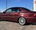 Червоний Мерседес Ц-Клас, об'ємом двигуна 3 л та пробігом 190 тис. км за 8000 $, фото 2 на Automoto.ua
