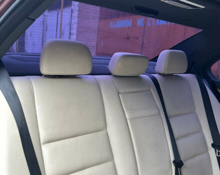 Червоний Мерседес Ц-Клас, об'ємом двигуна 3 л та пробігом 187 тис. км за 9500 $, фото 5 на Automoto.ua