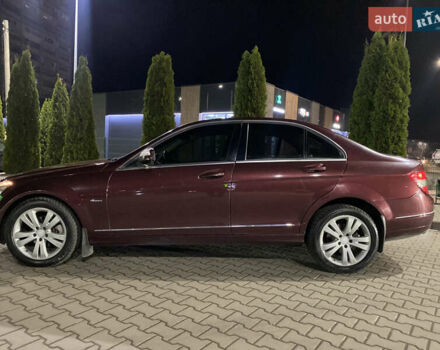 Червоний Мерседес Ц-Клас, об'ємом двигуна 1.8 л та пробігом 193 тис. км за 6999 $, фото 7 на Automoto.ua