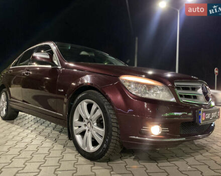 Червоний Мерседес Ц-Клас, об'ємом двигуна 1.8 л та пробігом 193 тис. км за 6999 $, фото 4 на Automoto.ua