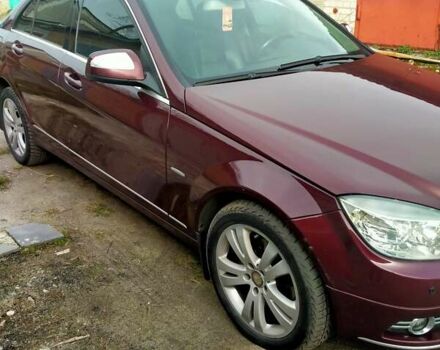 Красный Мерседес Ц-Класс, объемом двигателя 1.8 л и пробегом 192 тыс. км за 7200 $, фото 8 на Automoto.ua