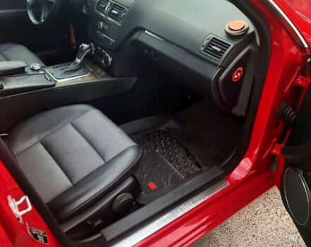 Червоний Мерседес Ц-Клас, об'ємом двигуна 2.1 л та пробігом 263 тис. км за 6360 $, фото 10 на Automoto.ua