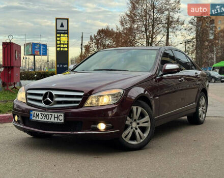 Червоний Мерседес Ц-Клас, об'ємом двигуна 1.8 л та пробігом 193 тис. км за 6999 $, фото 3 на Automoto.ua