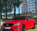 Красный Мерседес Ц-Класс, объемом двигателя 1.8 л и пробегом 243 тыс. км за 10800 $, фото 1 на Automoto.ua