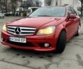 Мерседес Ц-Клас 2013 у Обухове на Automoto.ua Червоний Мерседес Ц-Клас, об'ємом двигуна 1.8 л та пробігом 210 тис. км за 10800 $, фото 2 на Automoto.ua