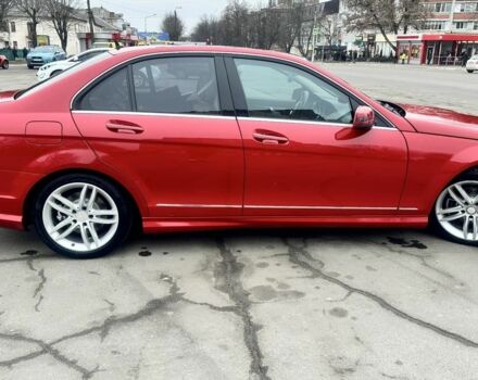 Мерседес Ц-Класс 2013 в Обухове на Automoto.ua Красный Мерседес Ц-Класс, объемом двигателя 1.8 л и пробегом 210 тыс. км за 10800 $, фото 19 на Automoto.ua