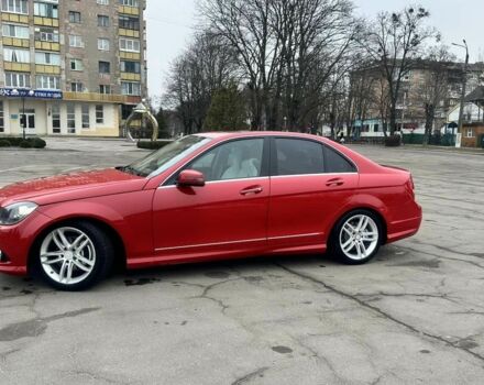 Мерседес Ц-Класс 2013 в Обухове на Automoto.ua Красный Мерседес Ц-Класс, объемом двигателя 1.8 л и пробегом 210 тыс. км за 10800 $, фото 16 на Automoto.ua
