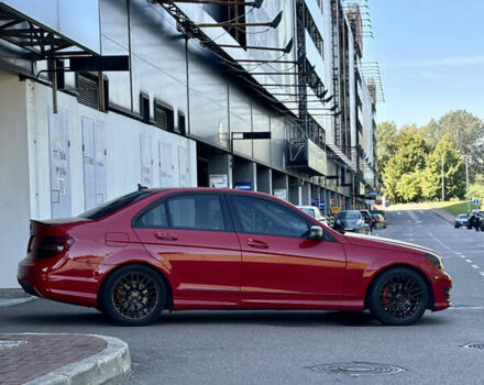 Красный Мерседес Ц-Класс, объемом двигателя 1.8 л и пробегом 199 тыс. км за 11150 $, фото 5 на Automoto.ua