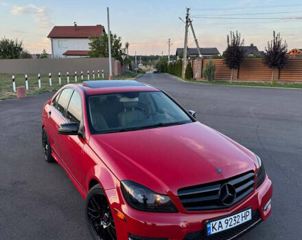 Красный Мерседес Ц-Класс, объемом двигателя 1.8 л и пробегом 199 тыс. км за 11150 $, фото 15 на Automoto.ua